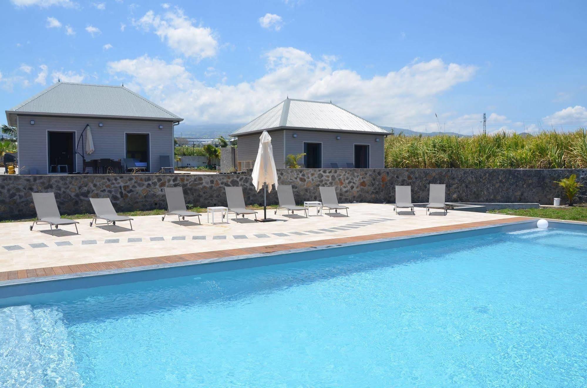 Villa Couleurs K'Fe Saint Pierre Exterior foto